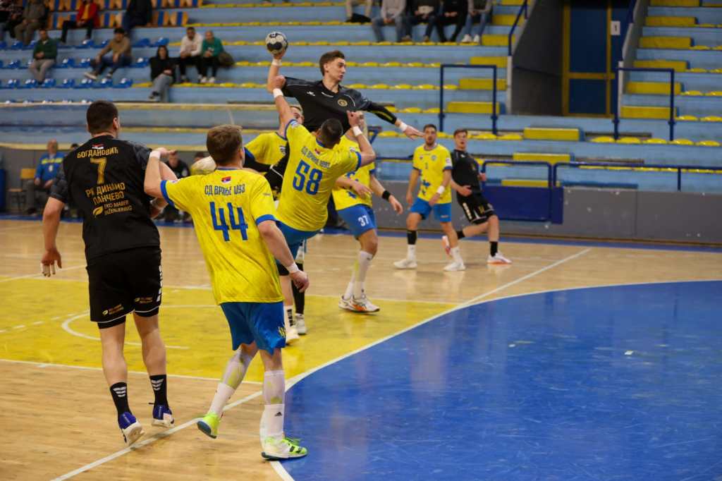 DVA BODA SA&nbsp;JUGA