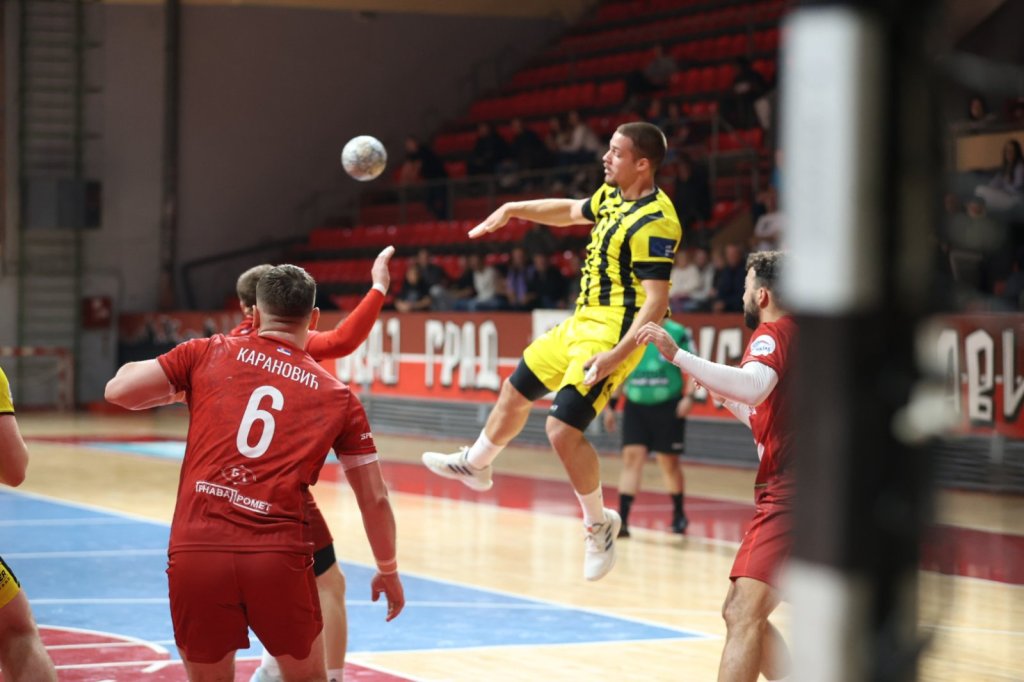 KIŠA (GOLOVA) USRED&nbsp;KRAGUJEVCA